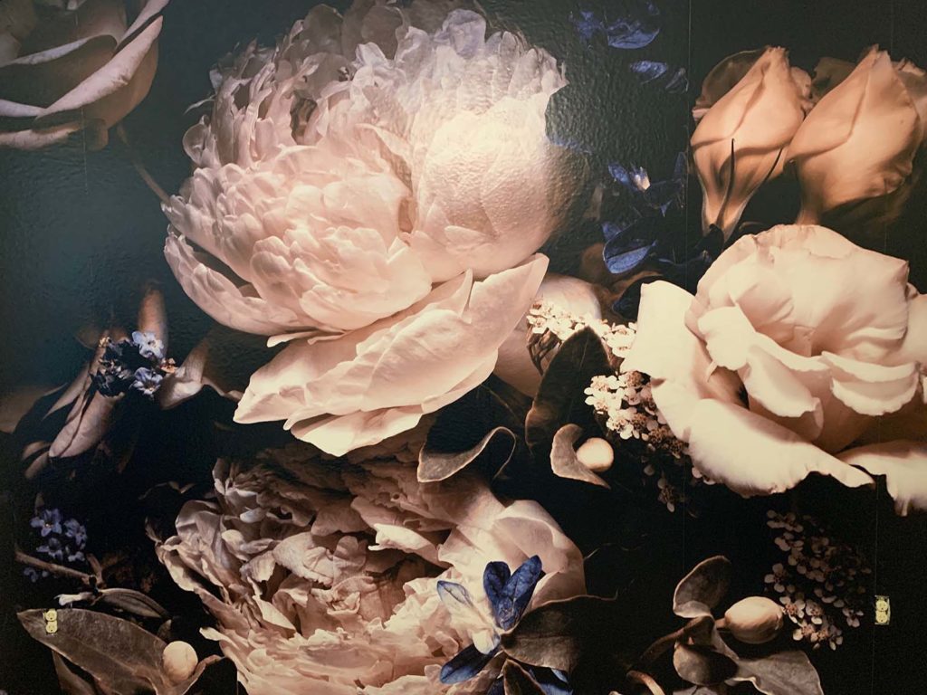 floral-oversize-removable-wallpaper-or-peel-and-stick-wallpaper-installation-final