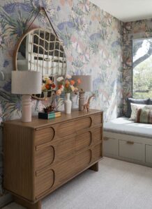 jitterbug-butterfly-wallpaper-by-sunday-social-club-in-kids-bunkroom-by-tribe-design-ryann-ford-photo-2