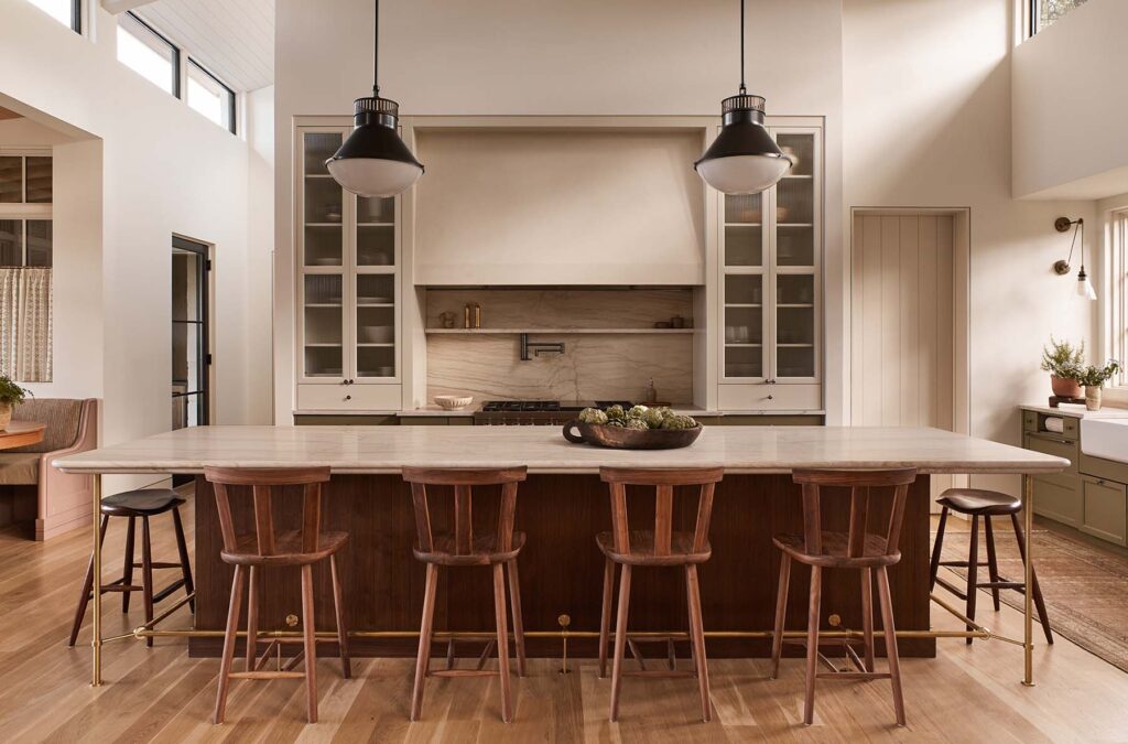 great-room-kitchen-wall-color-sw-alabaster-painted-by-paper-moon-painting