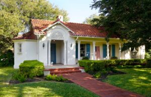 Chittim-house-Alamo-Heights-exterior-painting