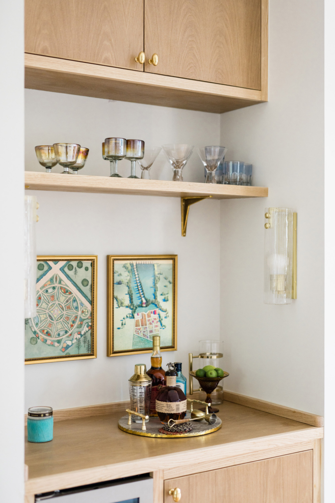 A charming home bar vignette!
