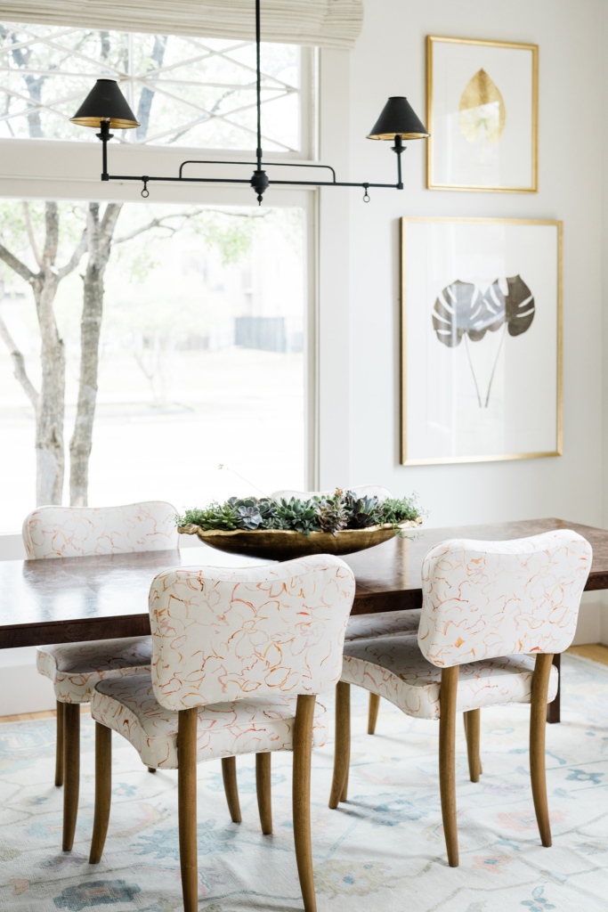 A beautifully renovated dining room painted in Farrow & Ball’s “All White”, balancing classic charm with modern elegance.