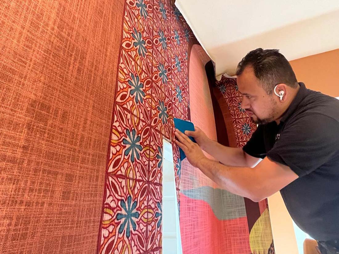 colorful-wallpaper-installation-by-paper-moon-painting