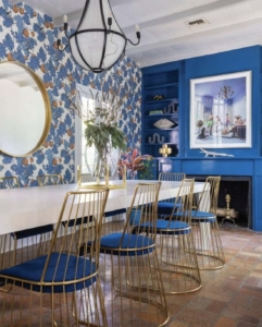 cole-and-son-wallpaper-in-dining-room-design-by-electic-home