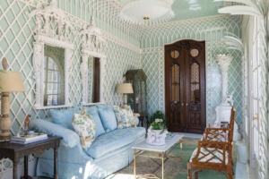 living-room-with-high-gloss-paint-on-walls-in-bm-wythe-blue-with-trellis-woodwork
