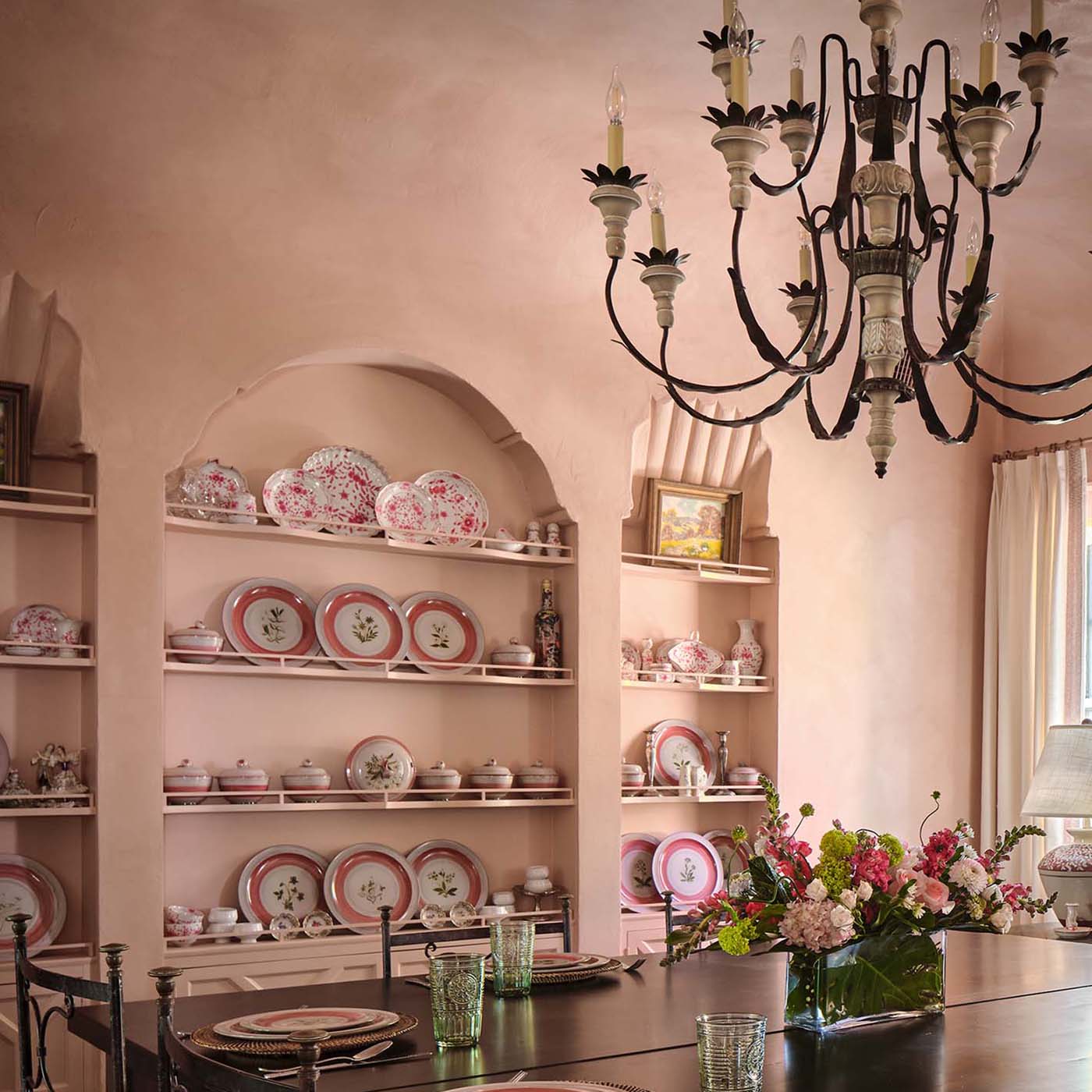 lime-wash-paint-by-jh-wall-paints-in-alamo-heights-dining-room-pink-color-154