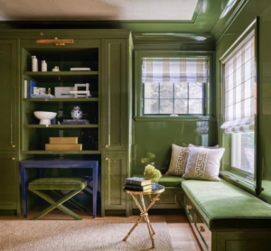 green-high-gloss-room-by-kim-scodro